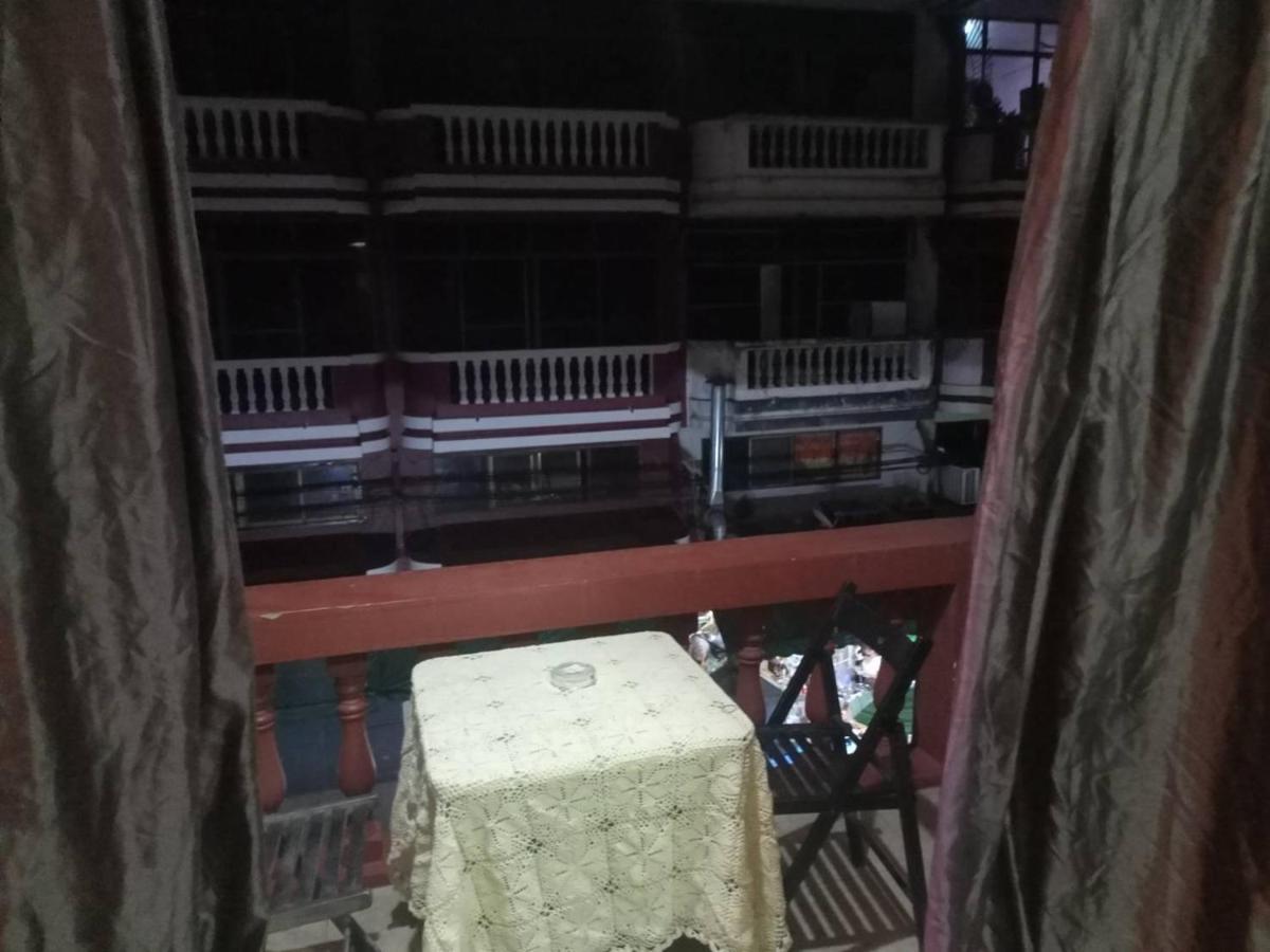 Pluemchai Guesthouse Jomtien Beach Exterior photo